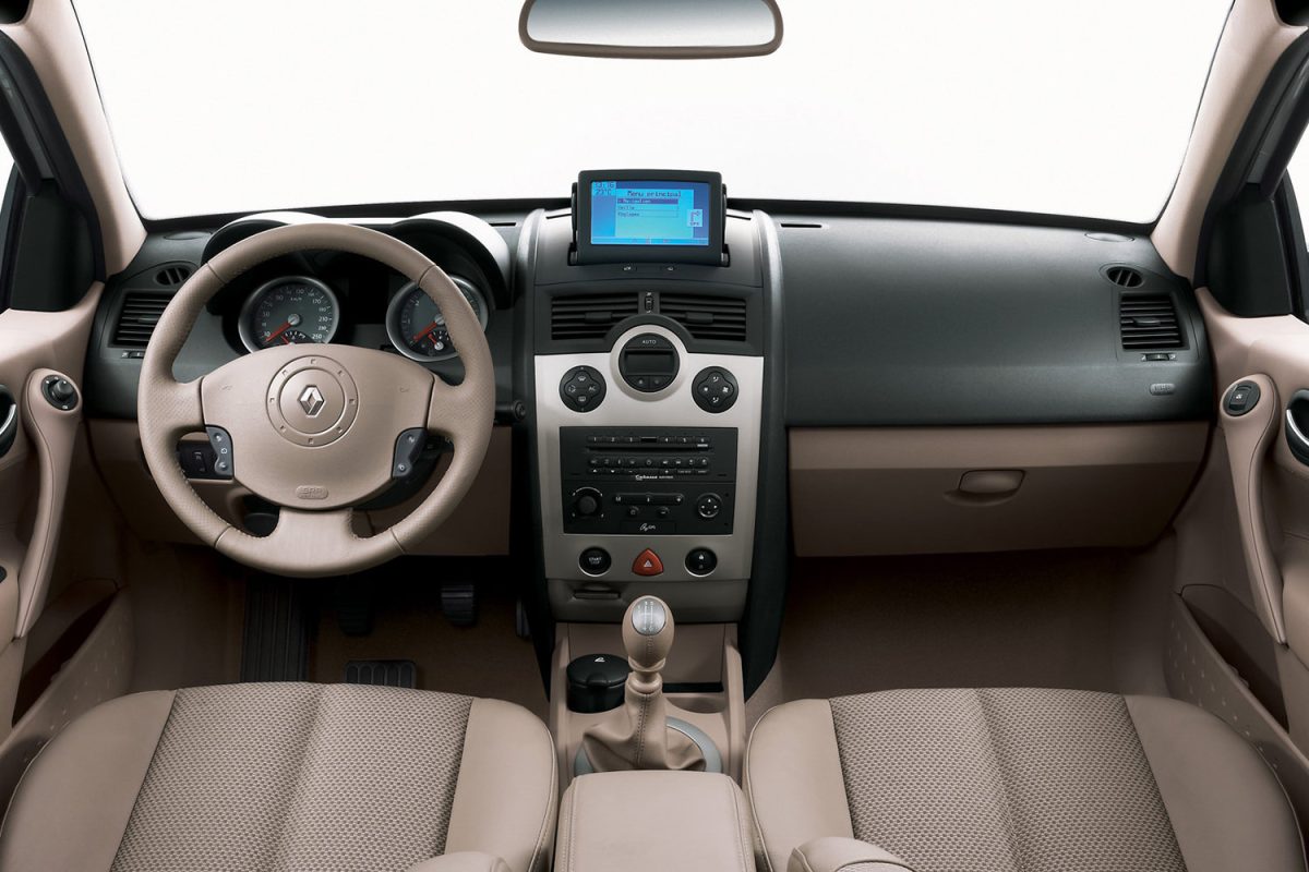 مشخصات فنی مگان